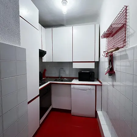 Paloma Center Town Apartment *