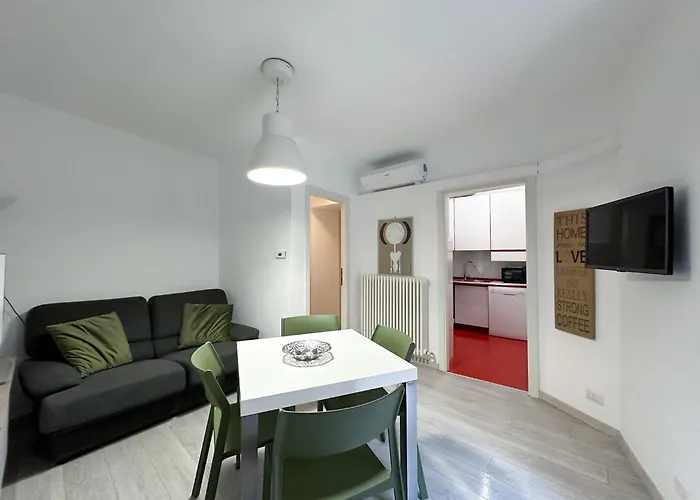 Paloma Center Town Apartman *